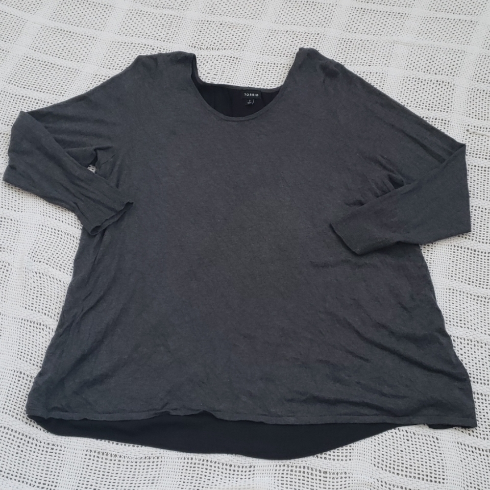 Grey long sleeve